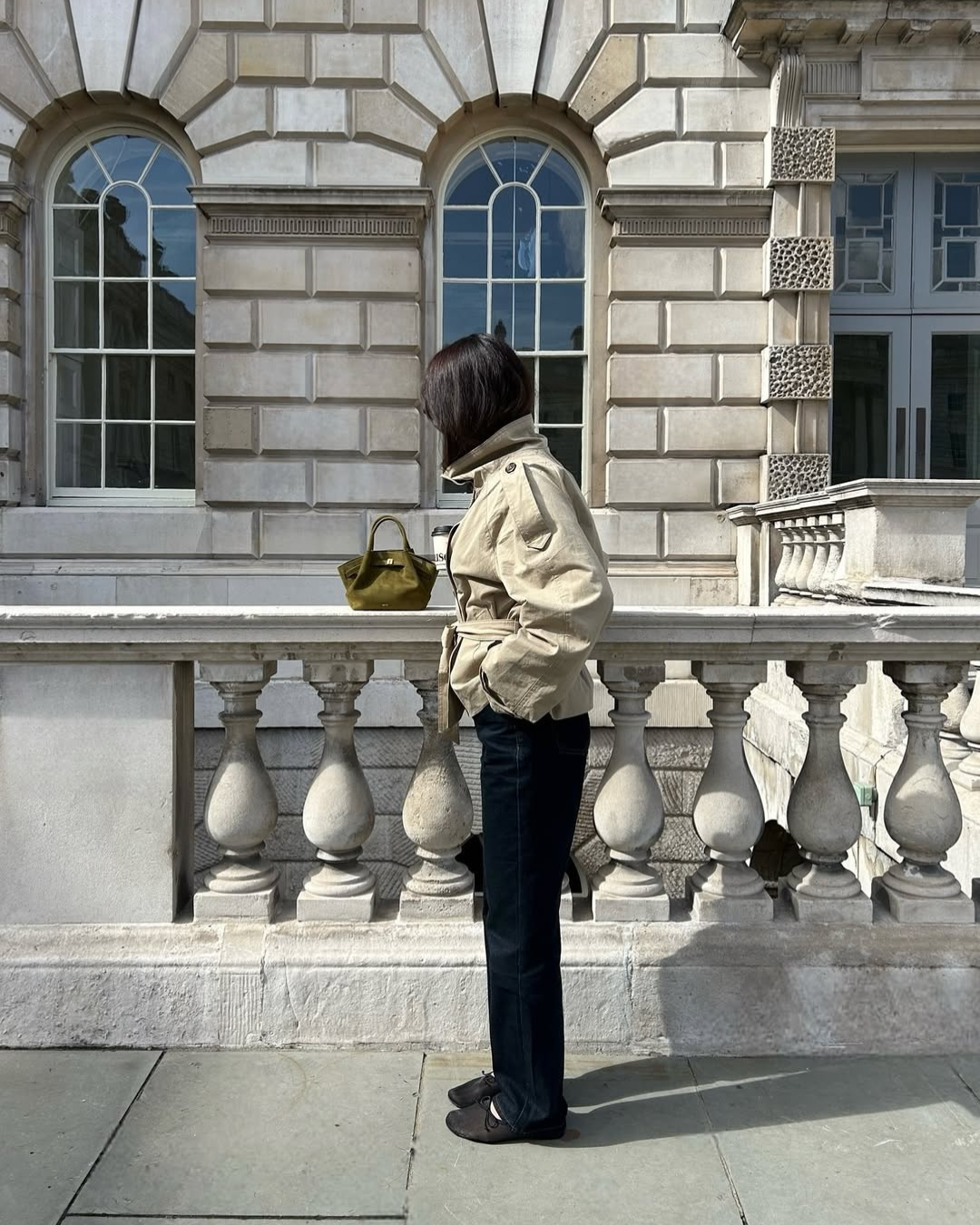 Alzea – Cropped Trench Coat with Belt